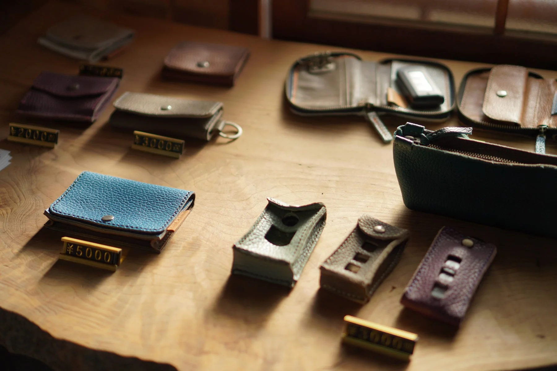 革製品のディスプレイ