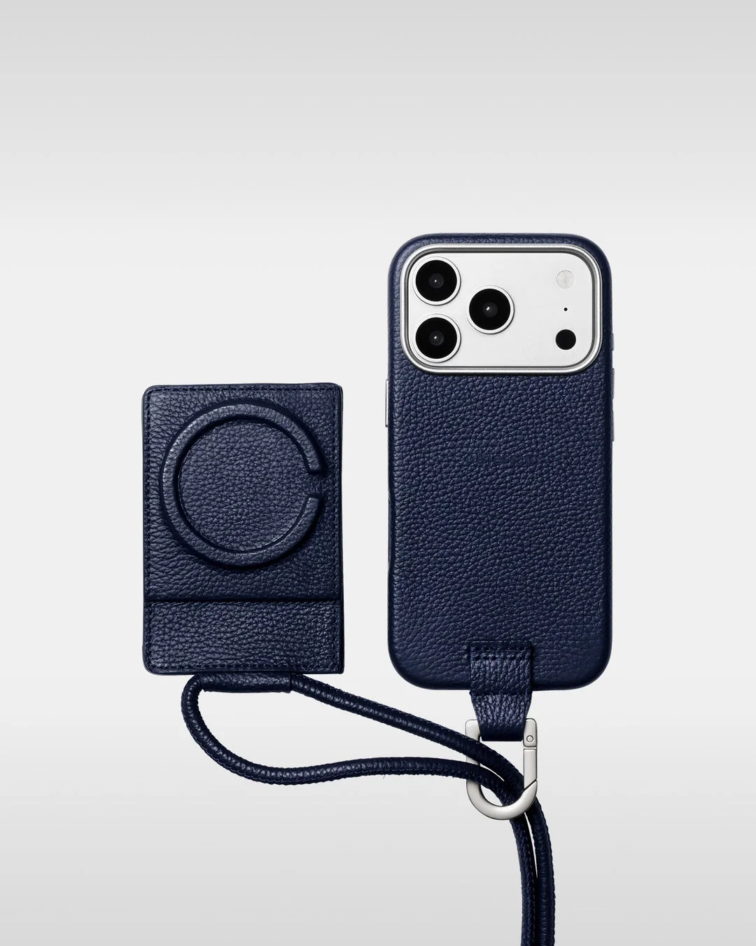 ミッドナイトiPhoneケースとストラップ