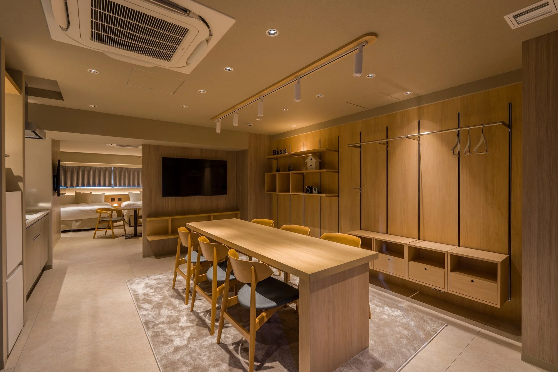 客室のリビング・ダイニング