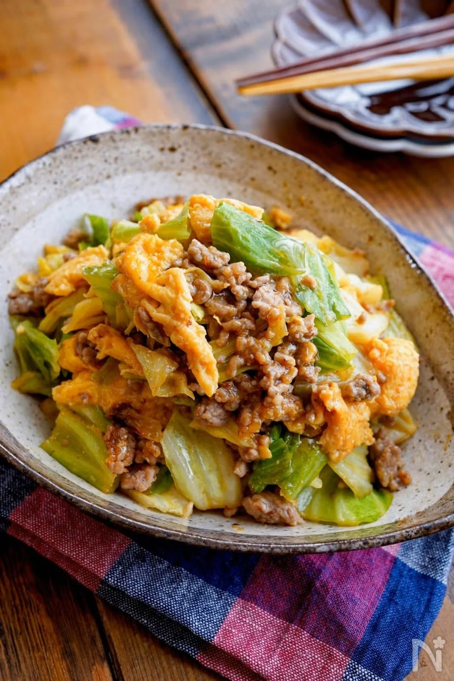 キャベツと卵の肉みそ炒め