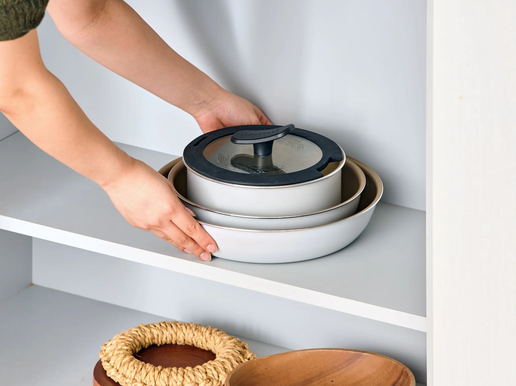 スタッキング収納