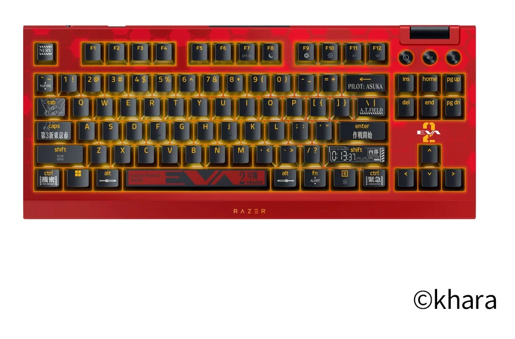 エヴァンゲリオン弐号機とアスカをテーマにしたRazer製の赤いゲーミングキーボード