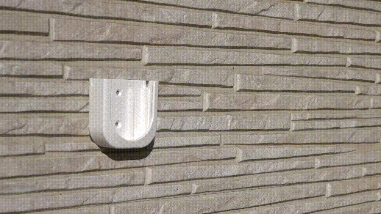 壁に設置されたブラケット