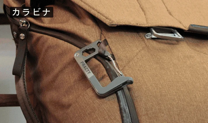 リュックに装着されたPRACTY CaraHanger