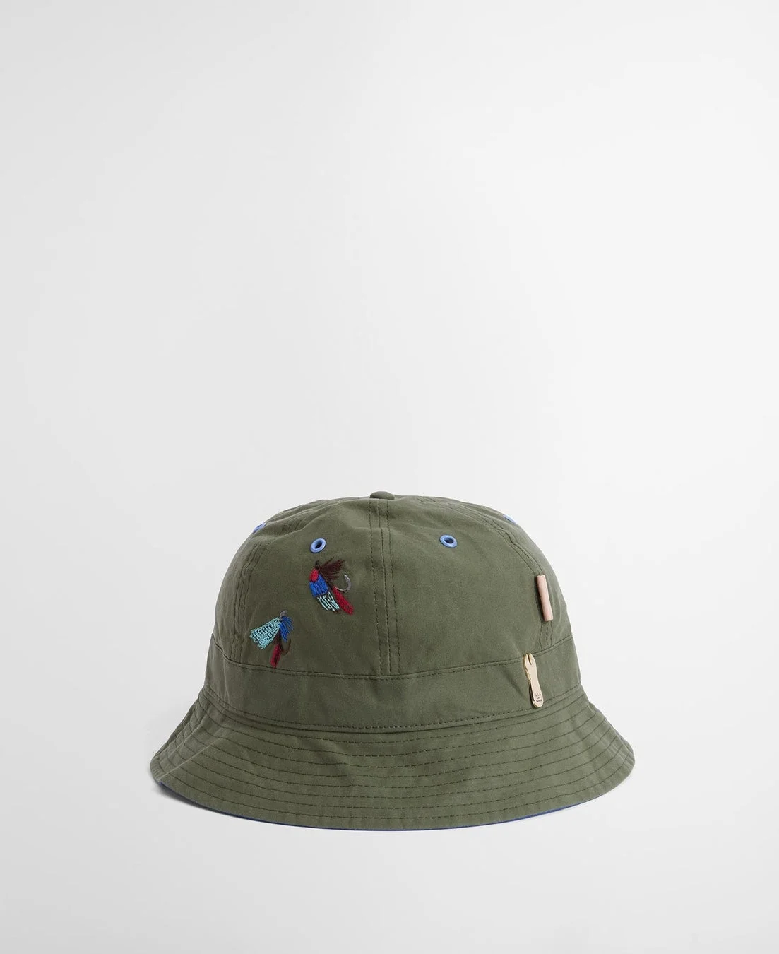 フライフィッシングの刺繍が入ったバケットハット