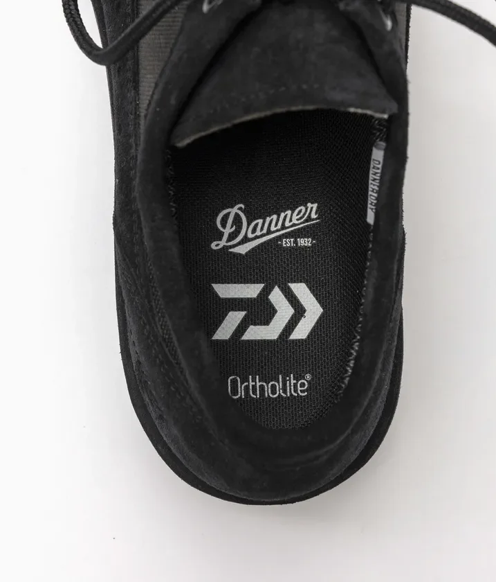 DannerとDAIWAのロゴが入ったインソール
