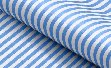 水色と白のストライプ生地