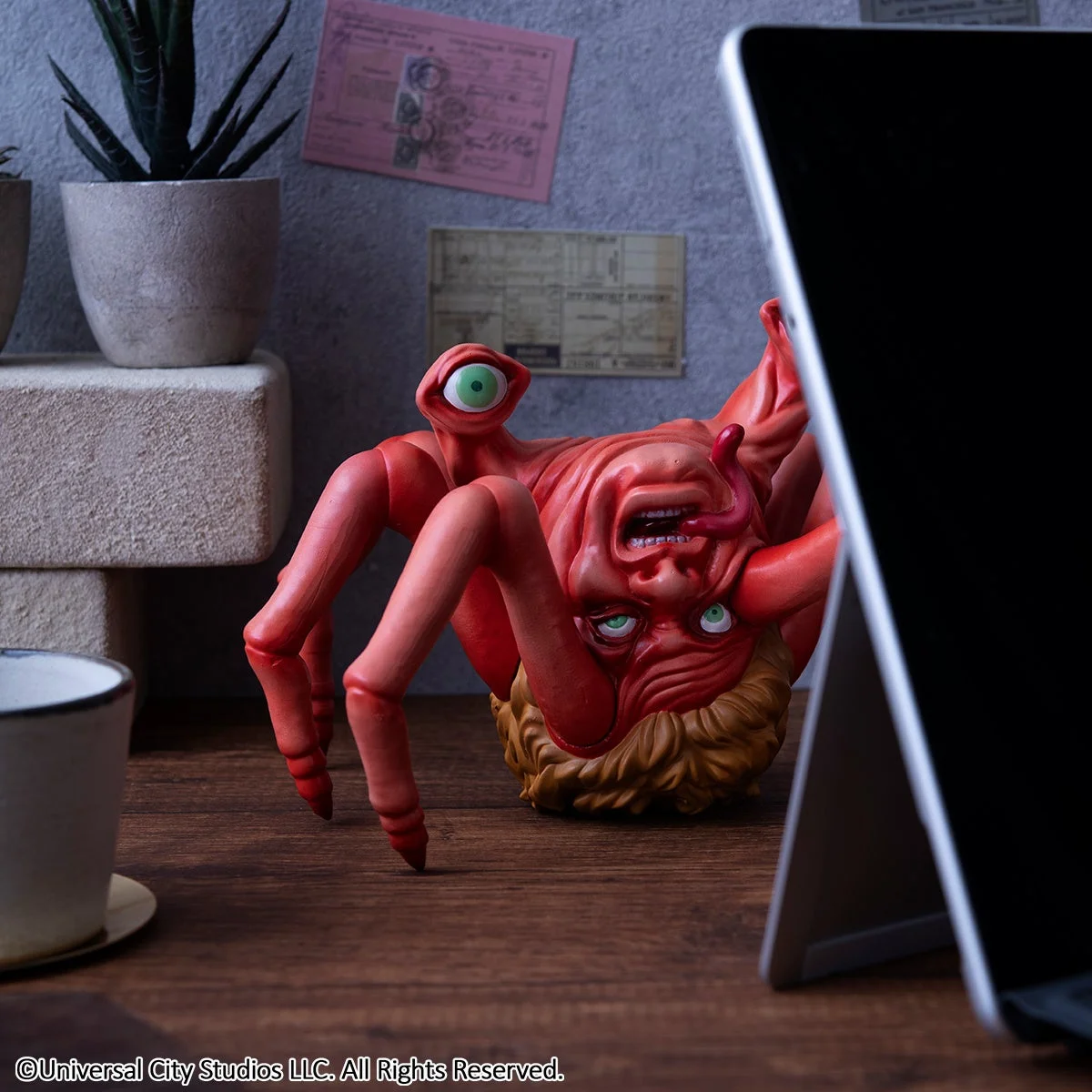 スパイダーヘッドのフィギュア